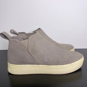 Dolce Vita Tasha Gray Suede Sneakers 6.5 shoes
